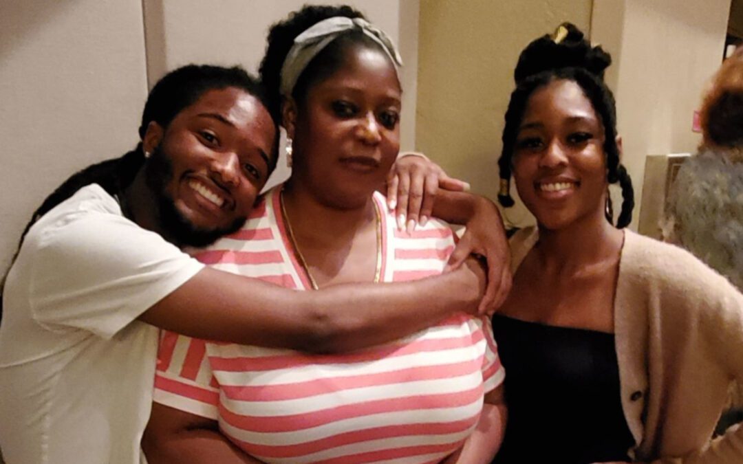 A Chance Encounter Helps a Single Mom’s Four Kids Overcome Tragedy