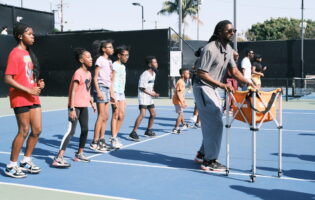 5 Ways to Get Involved with Tennis as a Family